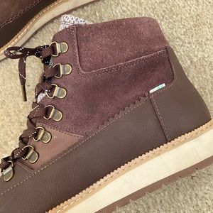 Toms Mesa Waterproof Hiking Boots